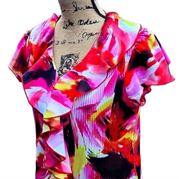 NEW Cato Accordion Pleat, Abstract Print Top with Ruffle Front - Picture 9 of 17